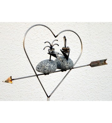 Gartenstecker Steinvogel Pärchen im Herz auf Pfeil ca. 140cm aus Granit und Edelstahl