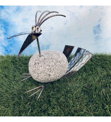 Steinvogel aus Granit und...